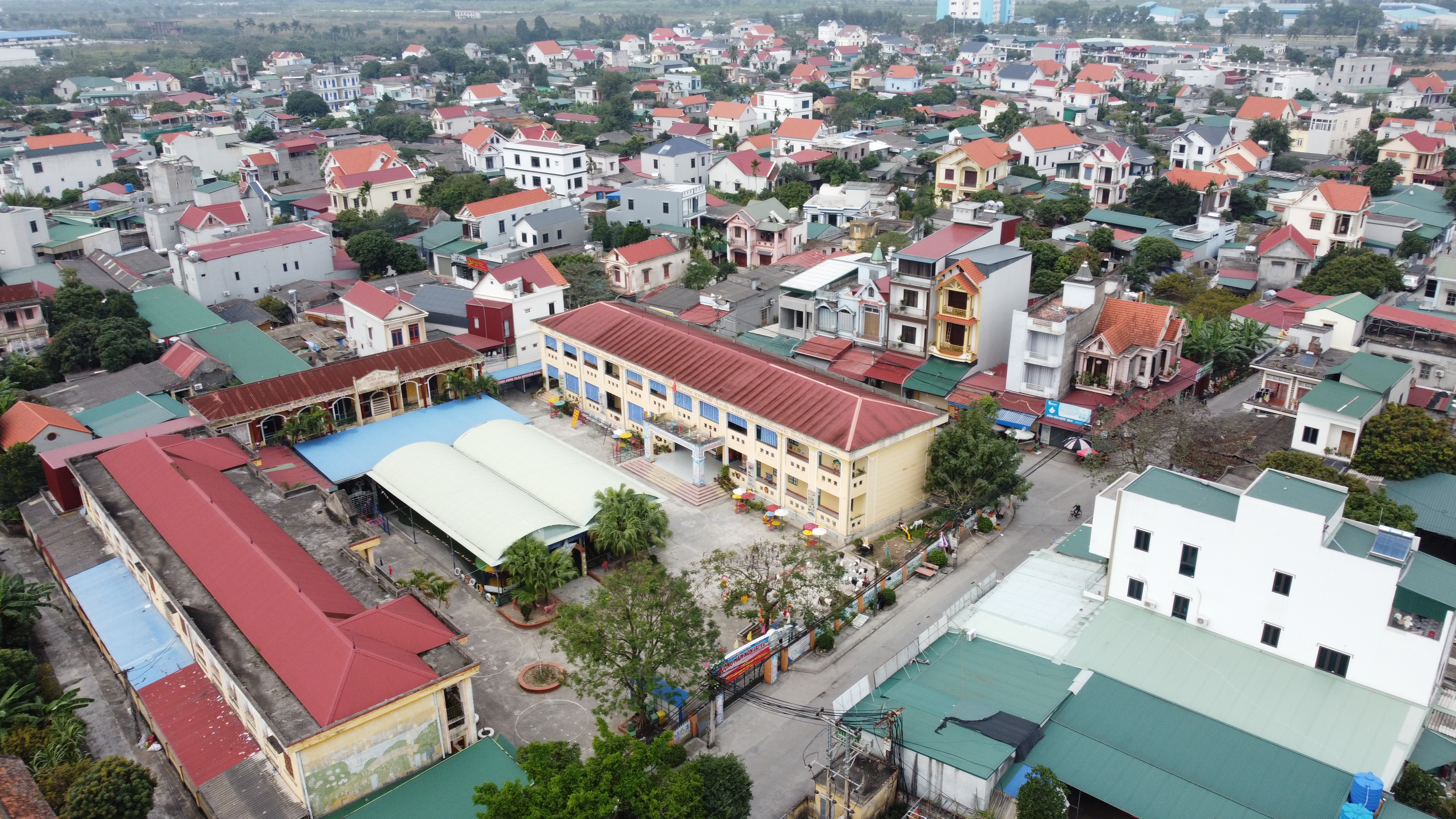 Cán bộ, Đảng viên và cử tri, nhân dân xã Lai Vu nêu cao tinh thần, trách nhiệm, thực hiện tốt chủ trương sắp xếp đơn vị hành chính cấp xã giai đoạn 2023-2025.